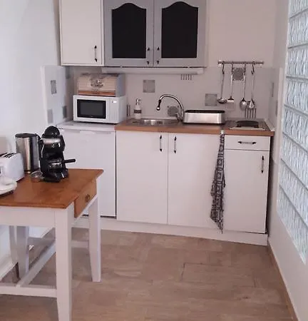 Eletteli - Lively Apartman *