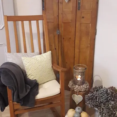 Apartment Eletteli - Lively Apartman *